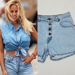 VINTAGE 90s Levi's Black Tab Light Stone Wash High Rise Button-Fly Booty Shorts
